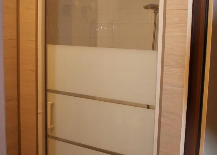 アパート Chouette ロワイヤン